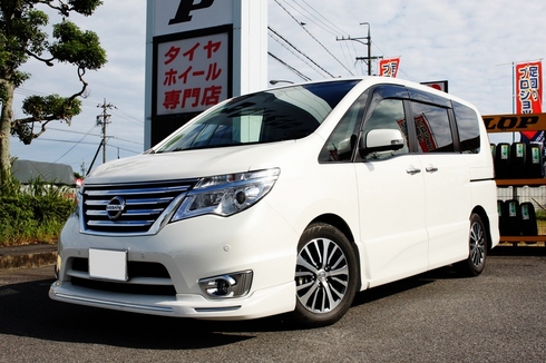 ミニバンをシャキっと！C26セレナにKYBローファースポーツ＆スタビ